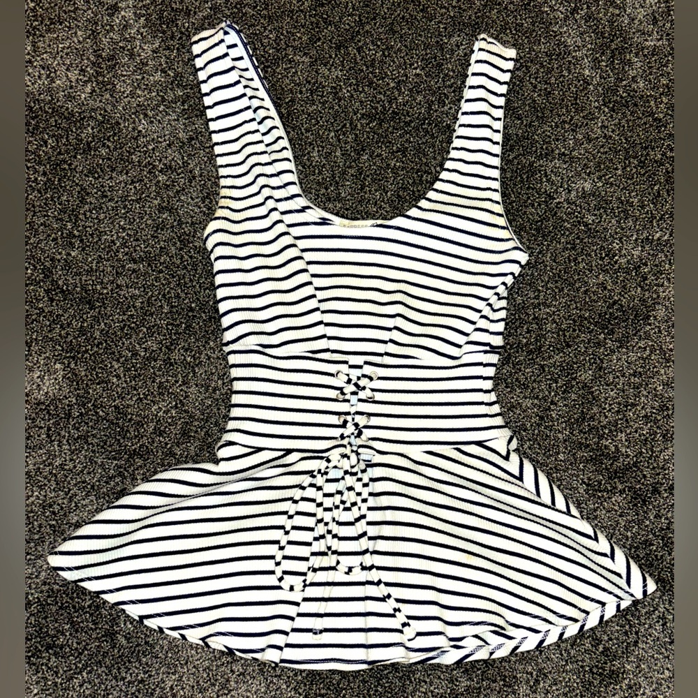 Express peplum tank